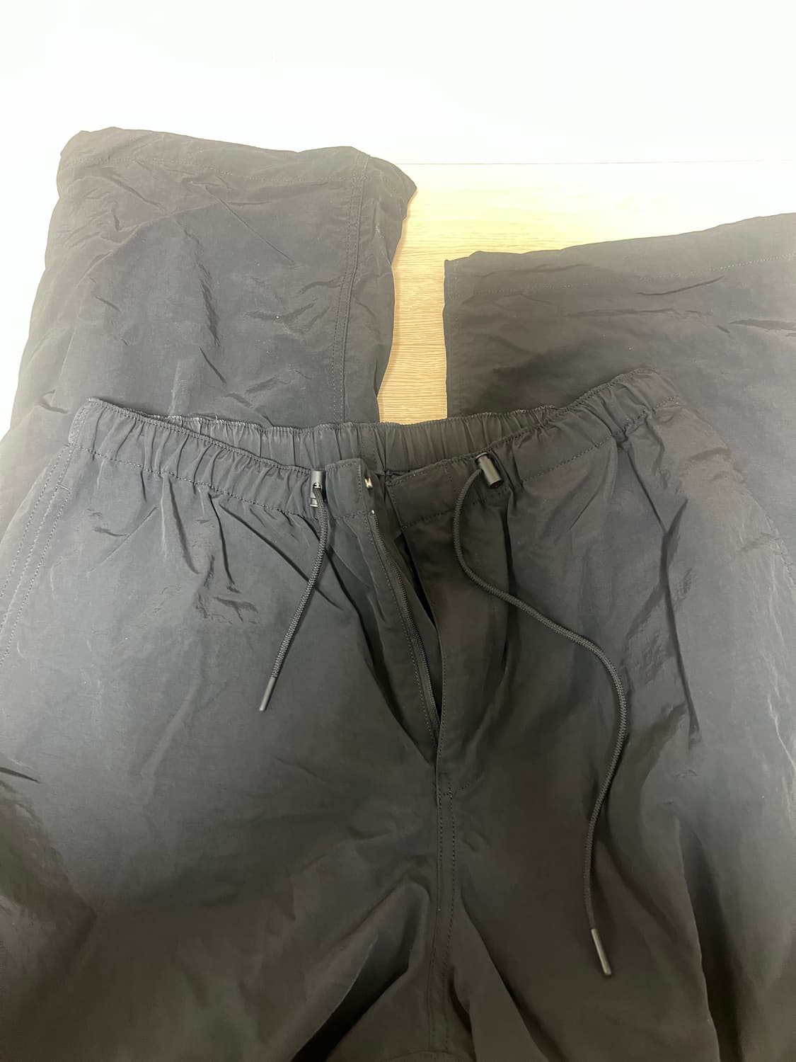 무신사 나일론 파라슈트 팬츠 상품이미지2