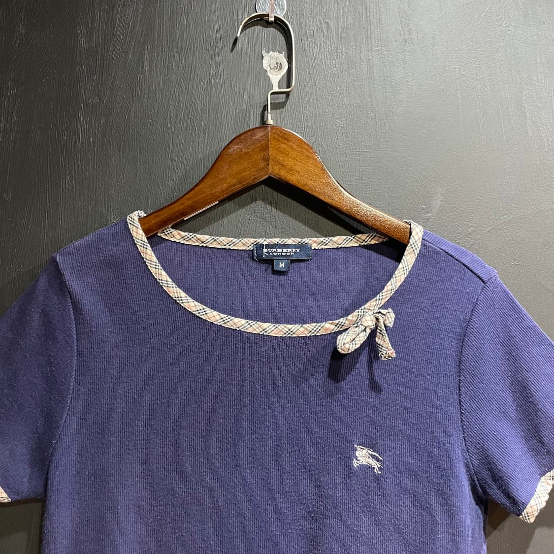 버버리 코튼 크롭탑 상품이미지3