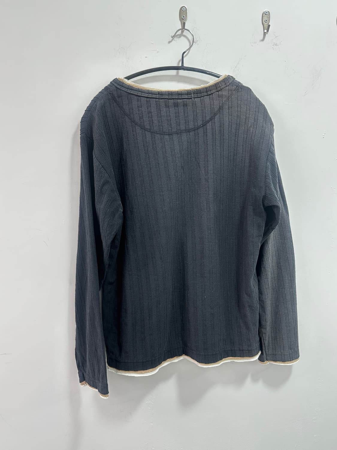 Fake layered black fade sleeve 상품이미지5