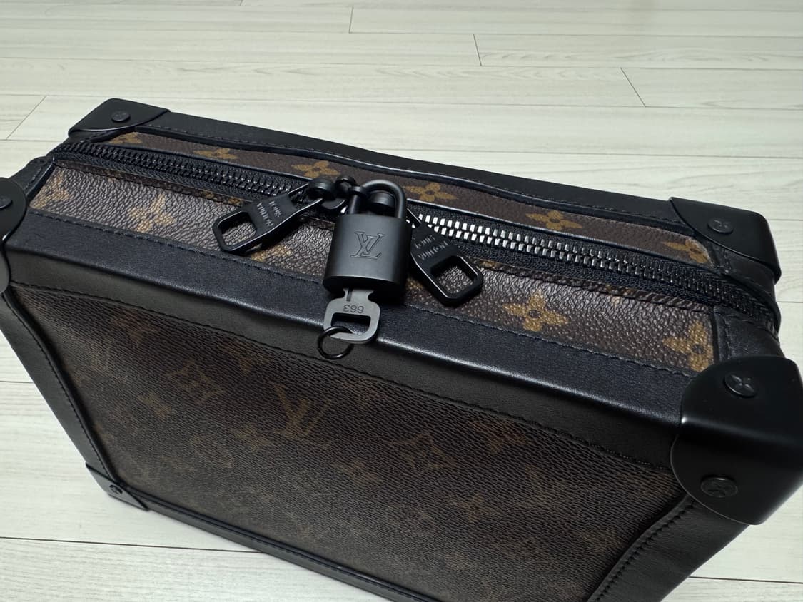 루이비통 버질아블로 소프트 트렁크백 상품이미지2