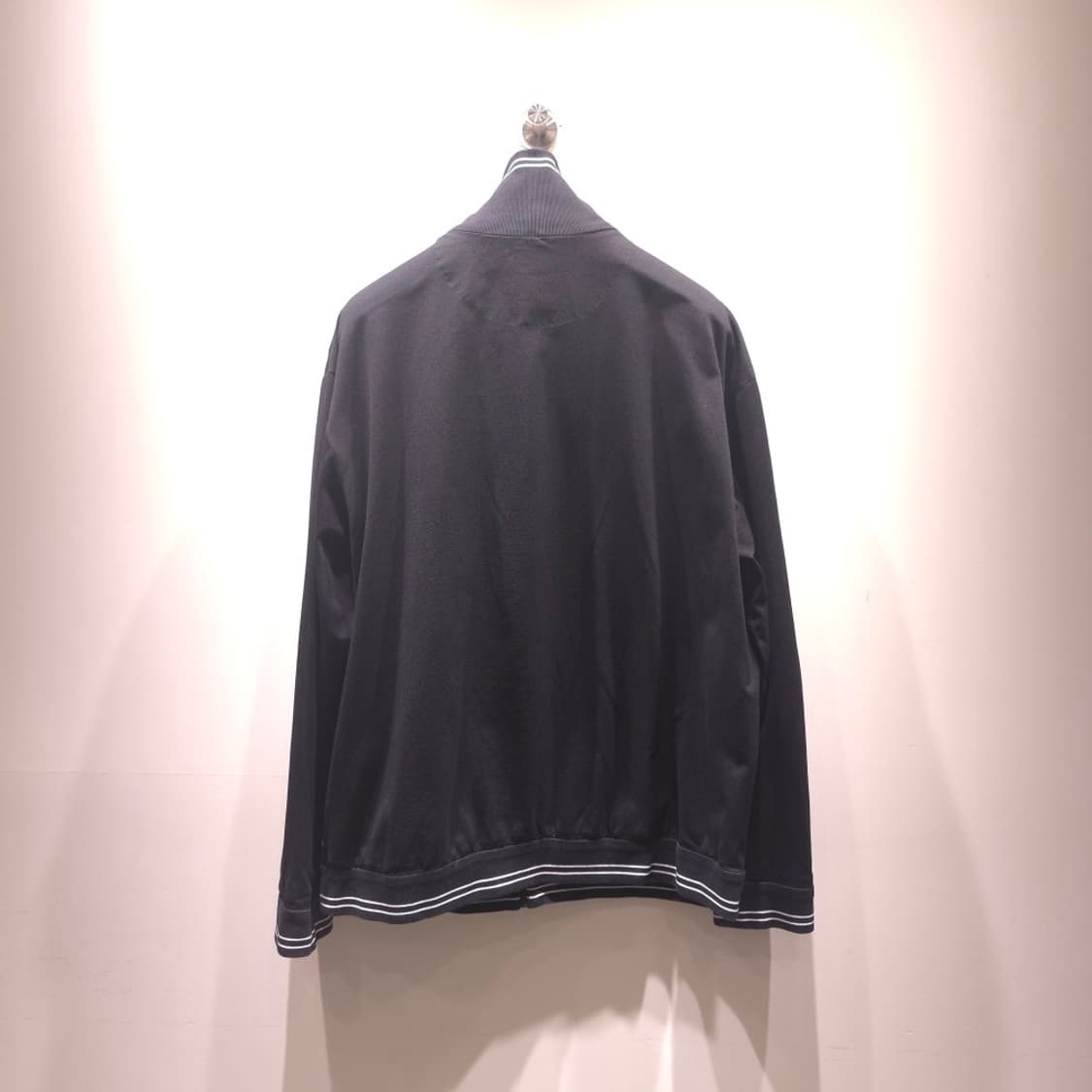 [중고/정품] 프라다 리나일론 코튼 집업 L 상품이미지2