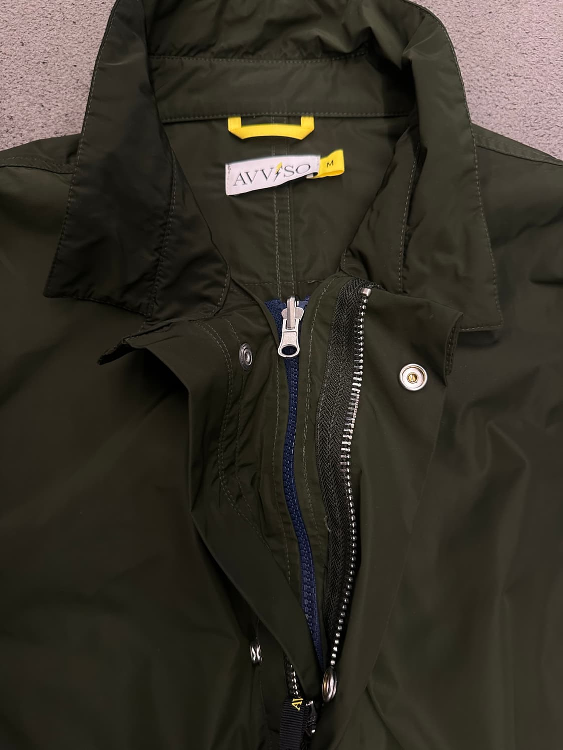 아비쏘 피쉬테일 바람막이 자켓 처분  상품이미지4
