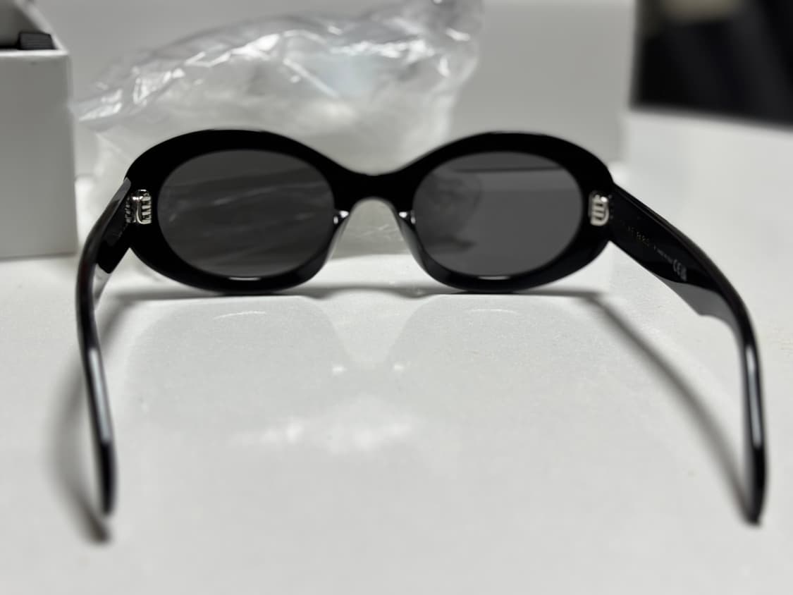 셀린느 트리옹프 선글라스01 블랙 풀박스 상품이미지4