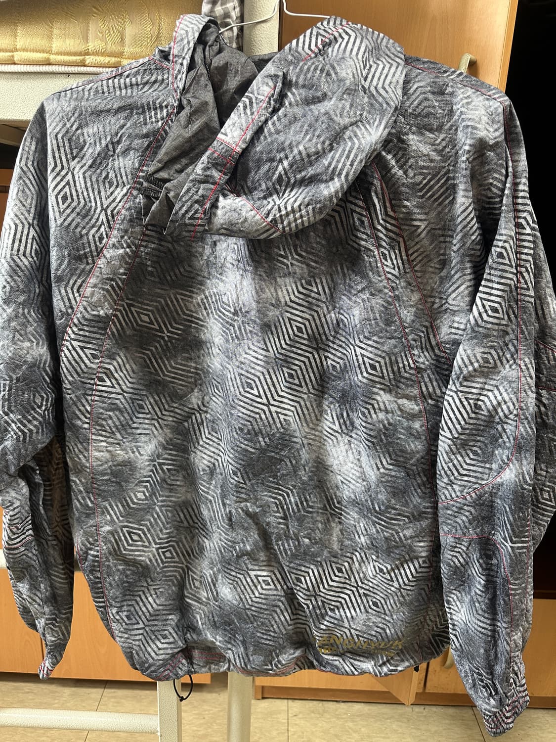 강혁 X 엄브로 콜라보 바람막이 XL 상품이미지8