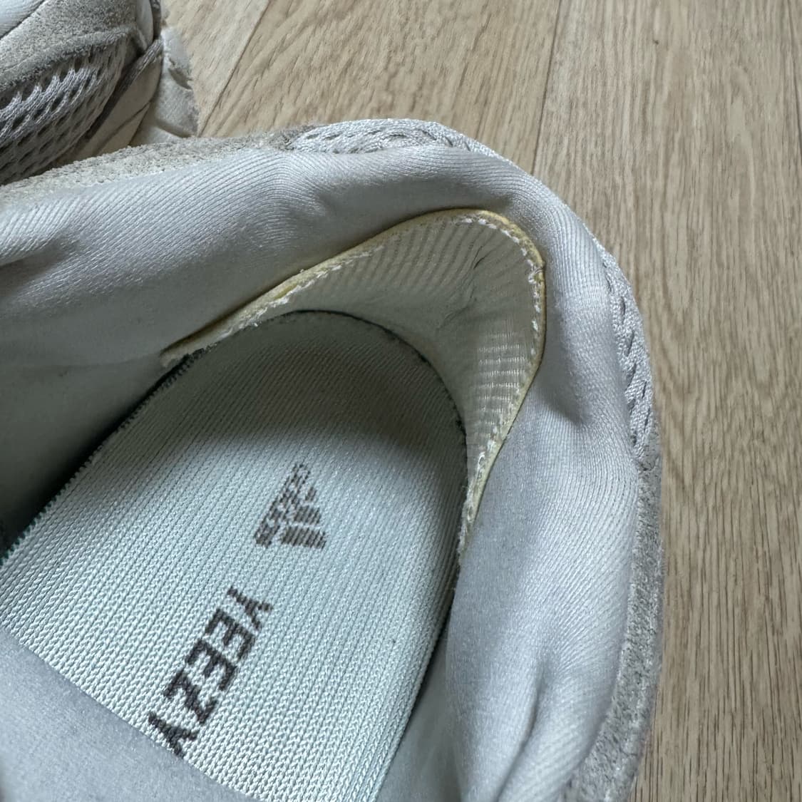 YEEZY 아디다스 이지 500 블러쉬 270 상품이미지7