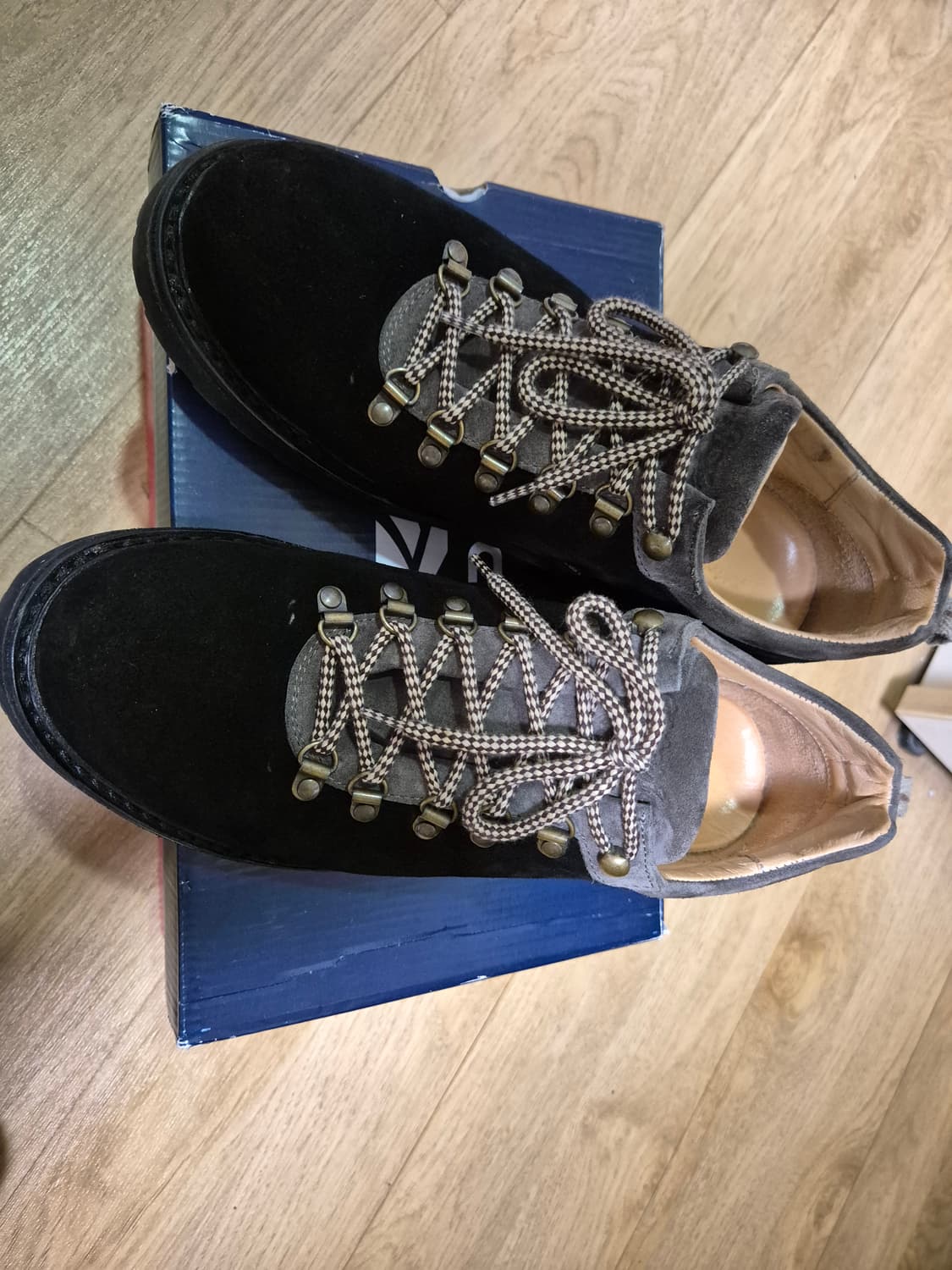 아스토플렉스 포플렉스 블랙 43 상품이미지3