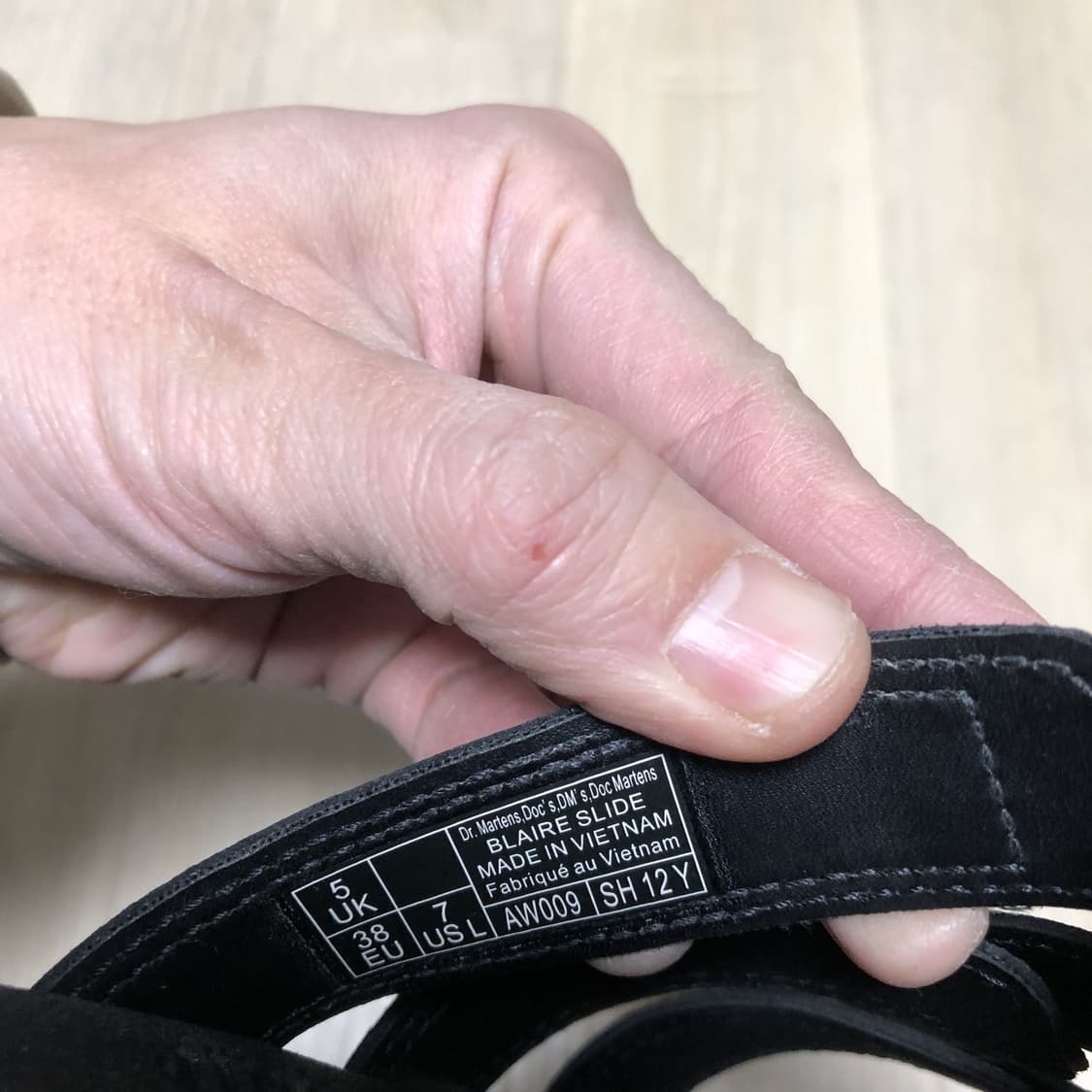 (240) 닥터마틴 Dr.martens 블레어 슬라이드 샌들 블랙 상품이미지4