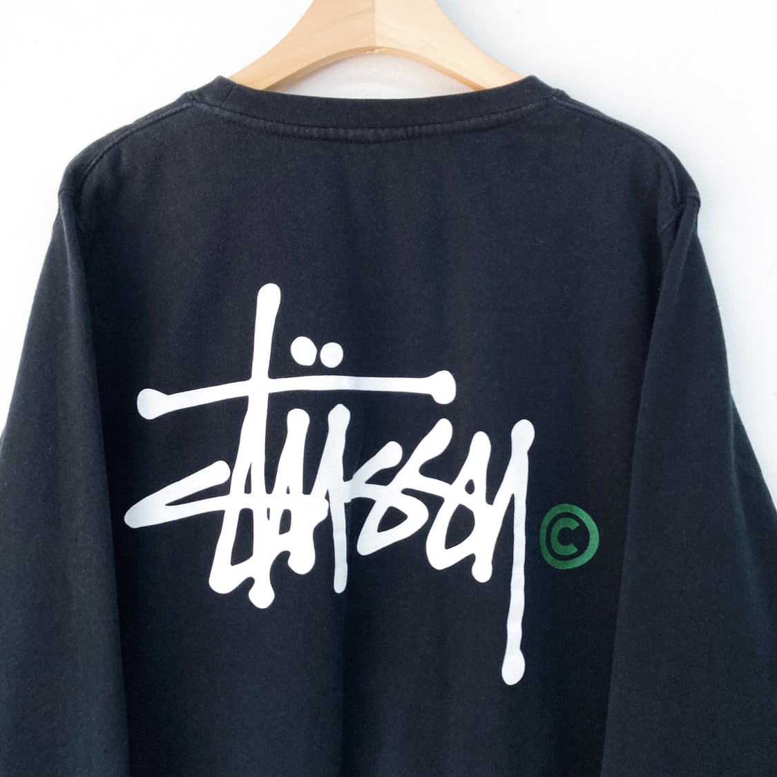 스투시 빅 스탁 로고 블랙 스웻 맨투맨 상품이미지7