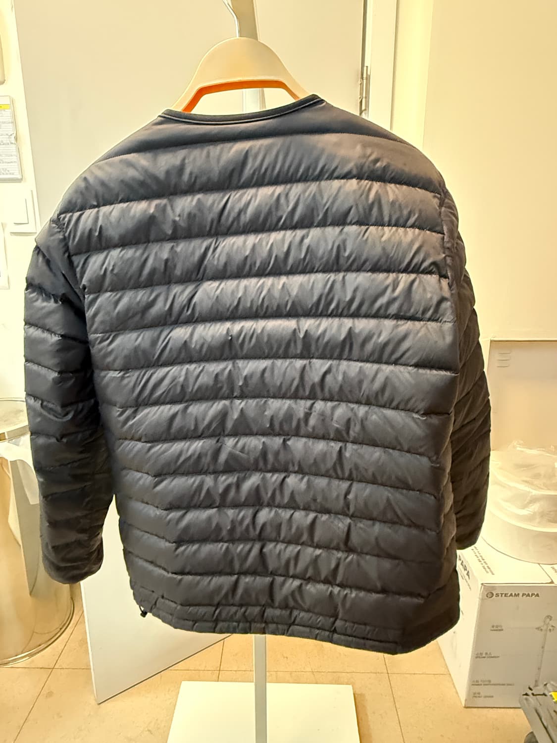 단톤 이너 다운 크루넥 경량패딩 자켓 42 블랙 상품이미지4