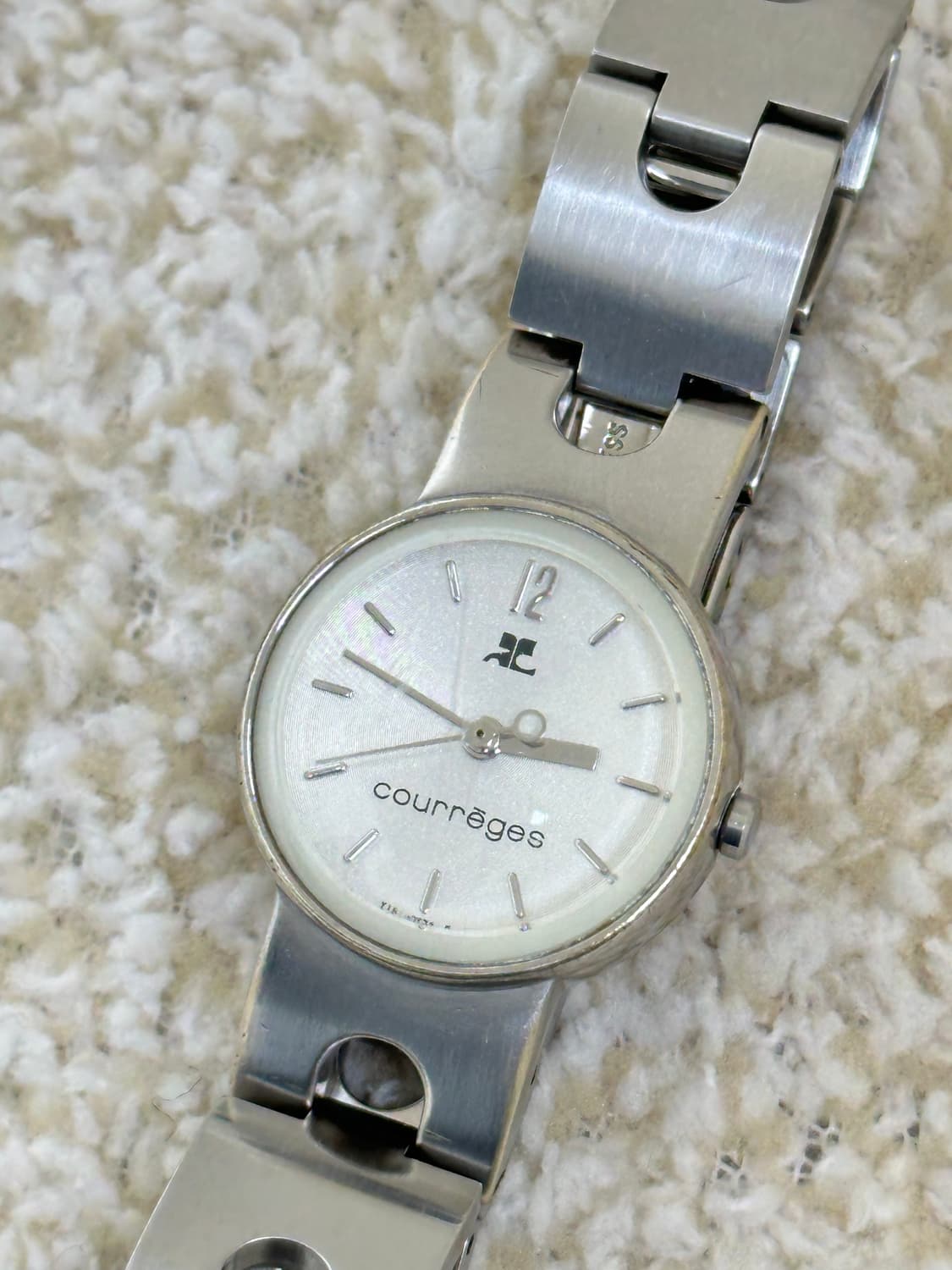 꾸레쥬 시계 상품이미지3