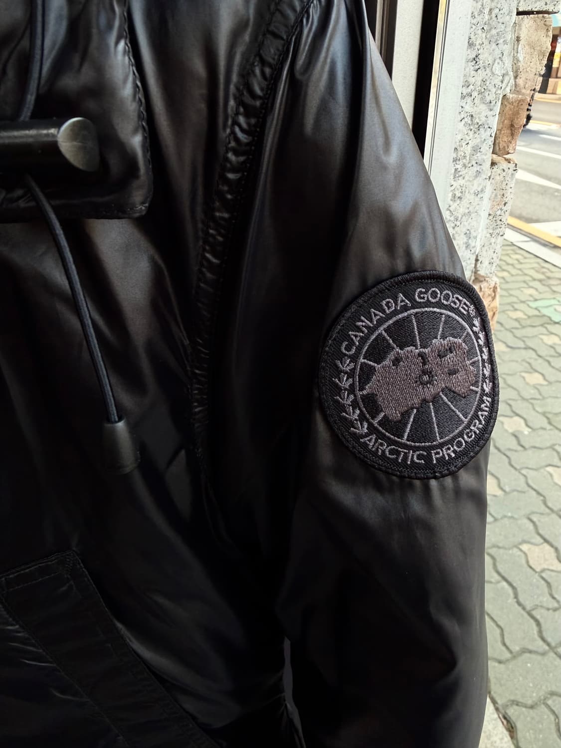 S/ 캐나다구스 블랙라벨 나일론 다운패딩 점퍼 상품이미지4