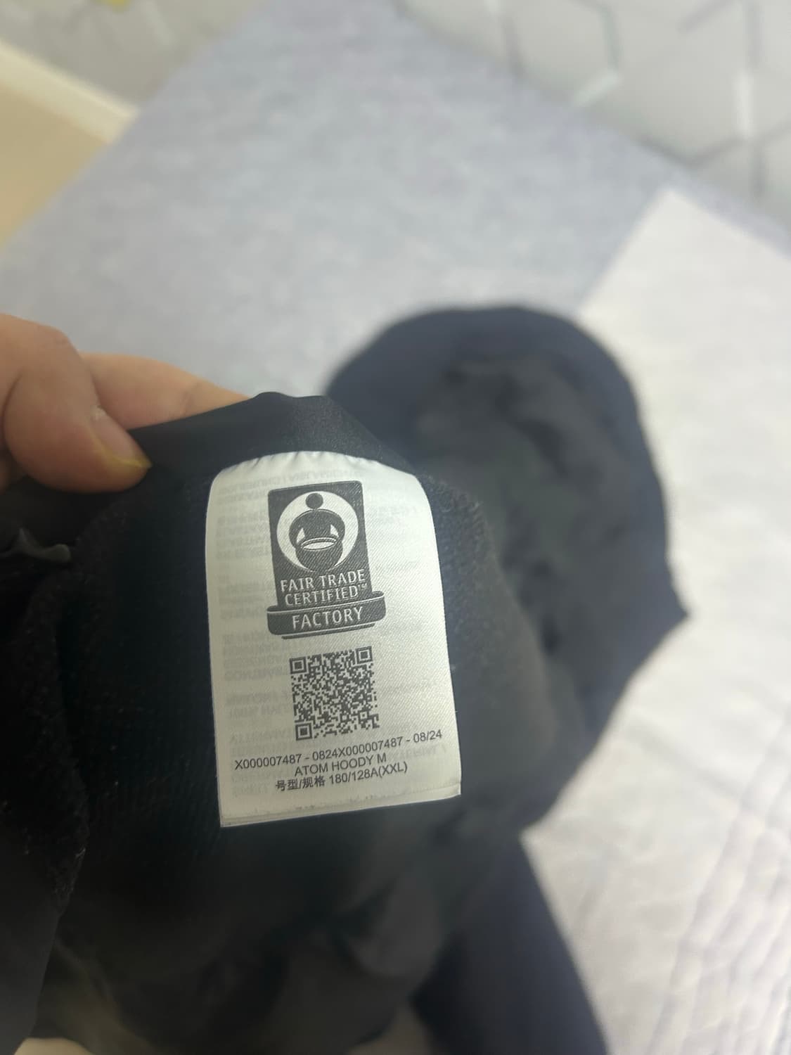 xxl)아크테릭스 아톰 후디 블랙 상품이미지2