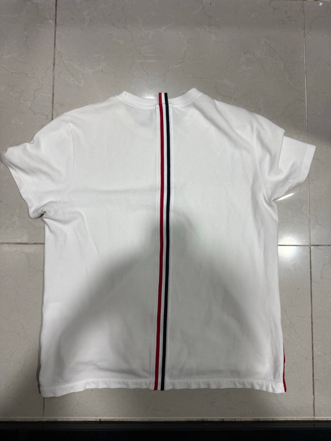 [당일출고,3사이즈] 톰브라운 백삼선 센터백 반팔 상품이미지1