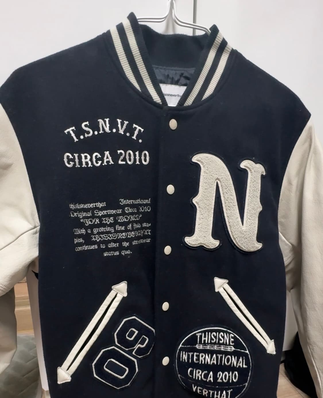 디스이스네버댓 바시티자켓 상품이미지2