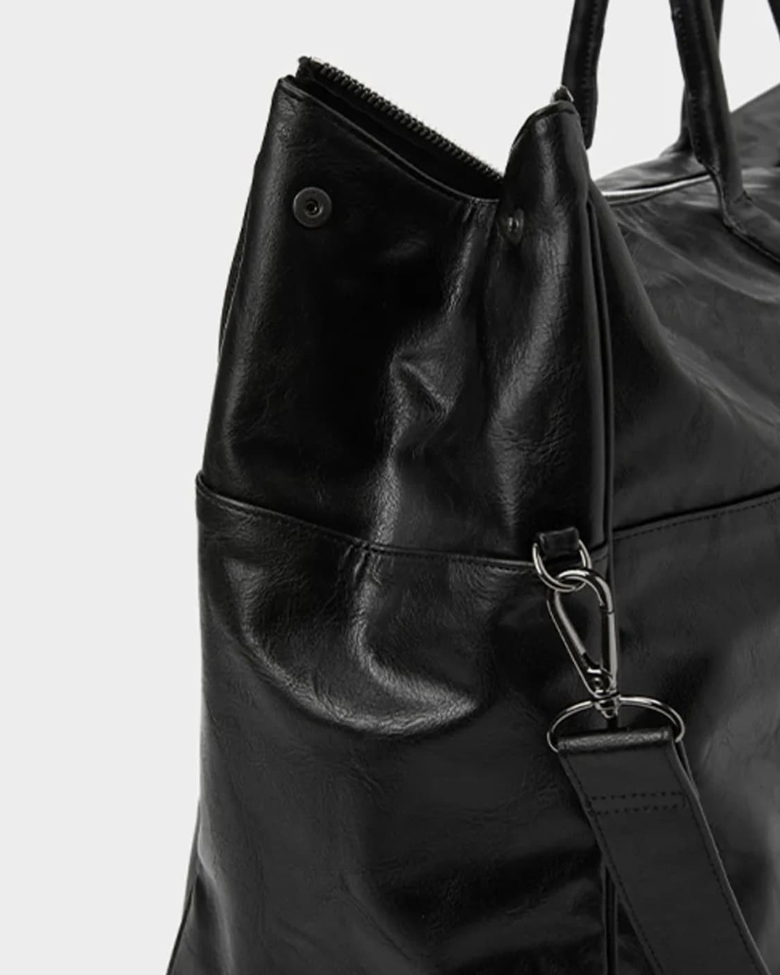 르마드 크랙 페이크 레더 볼링백 - 블랙 상품이미지6