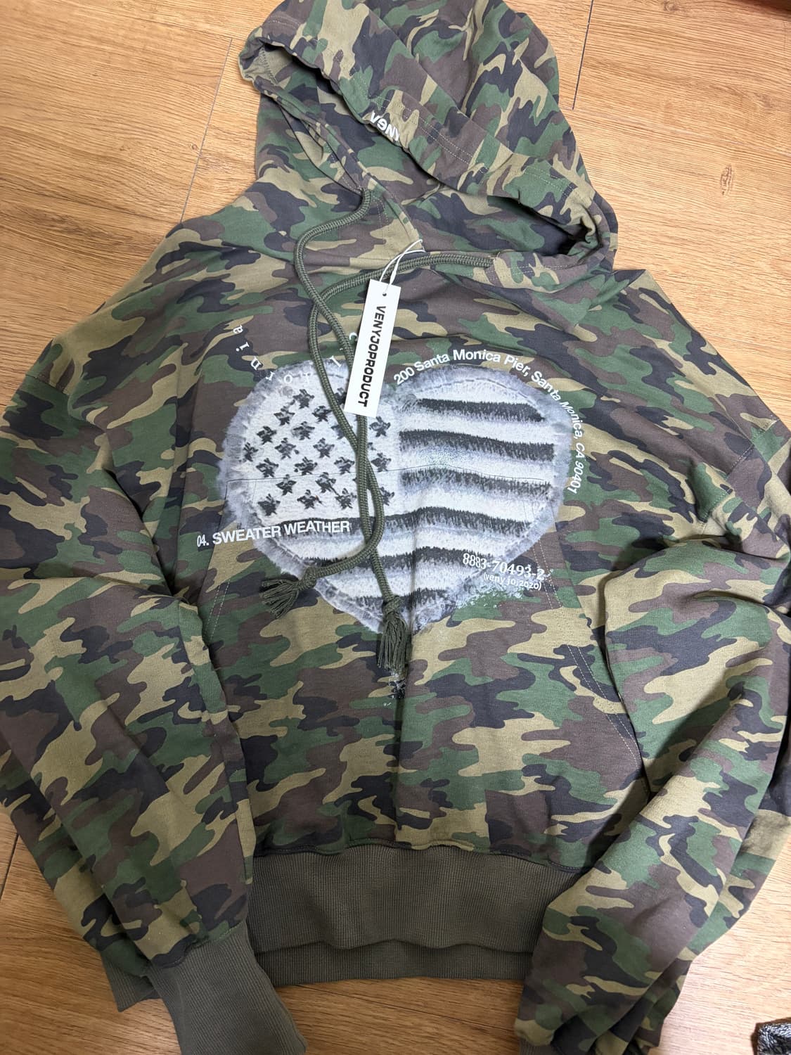 베니조프로덕트 후드티 새상품 상품이미지1