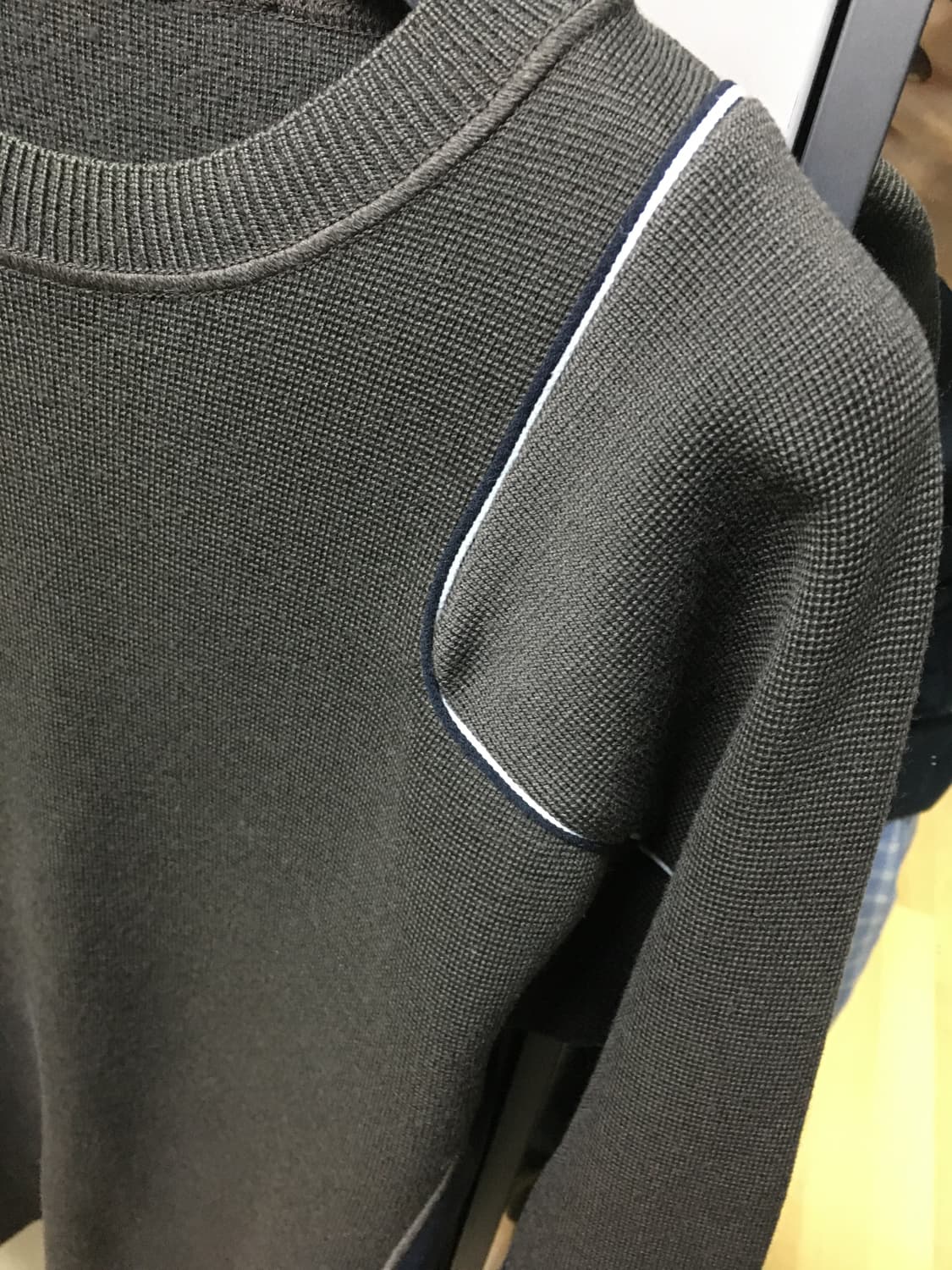 프라다 스포츠 니트 상품이미지3