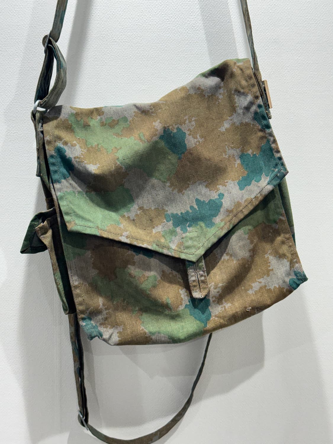 *초레어* 60s 동독군 NVA 가스 마스크 백 상품이미지2