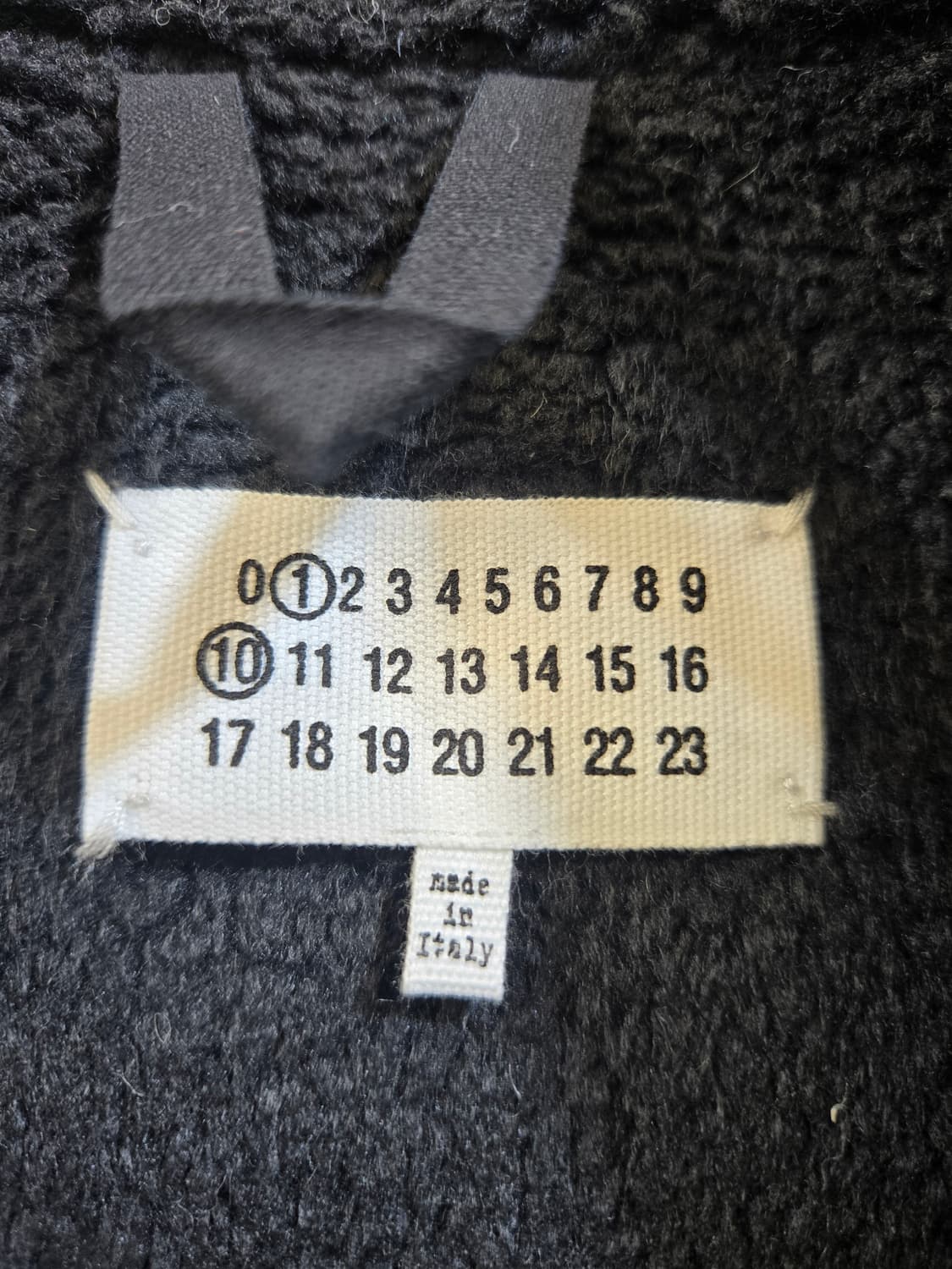 마르지엘라 블랙 후드 집업 티셔츠 상품이미지3