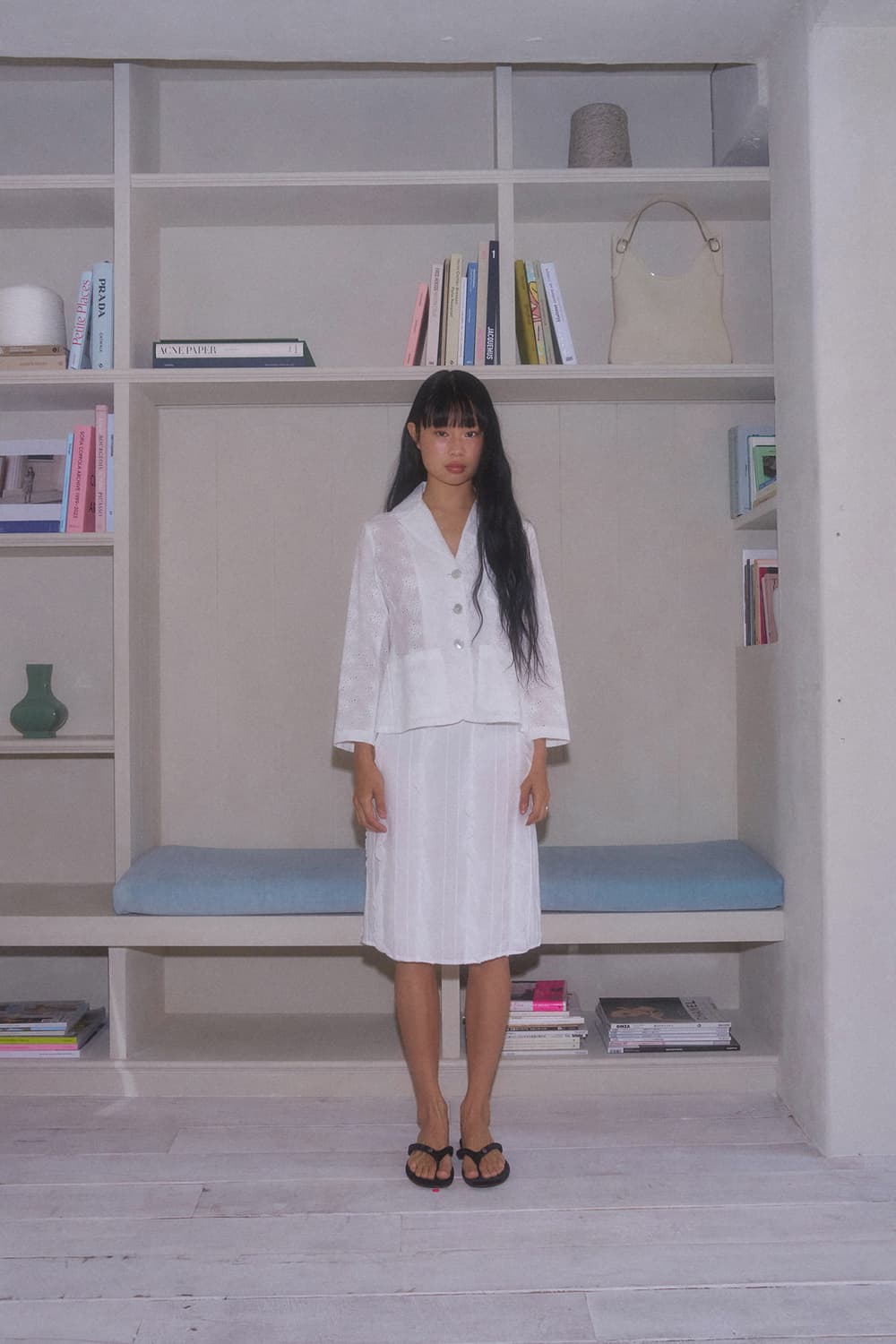 스무드무드 Heaven Skirt White 러플 미디 스커트 상품이미지5