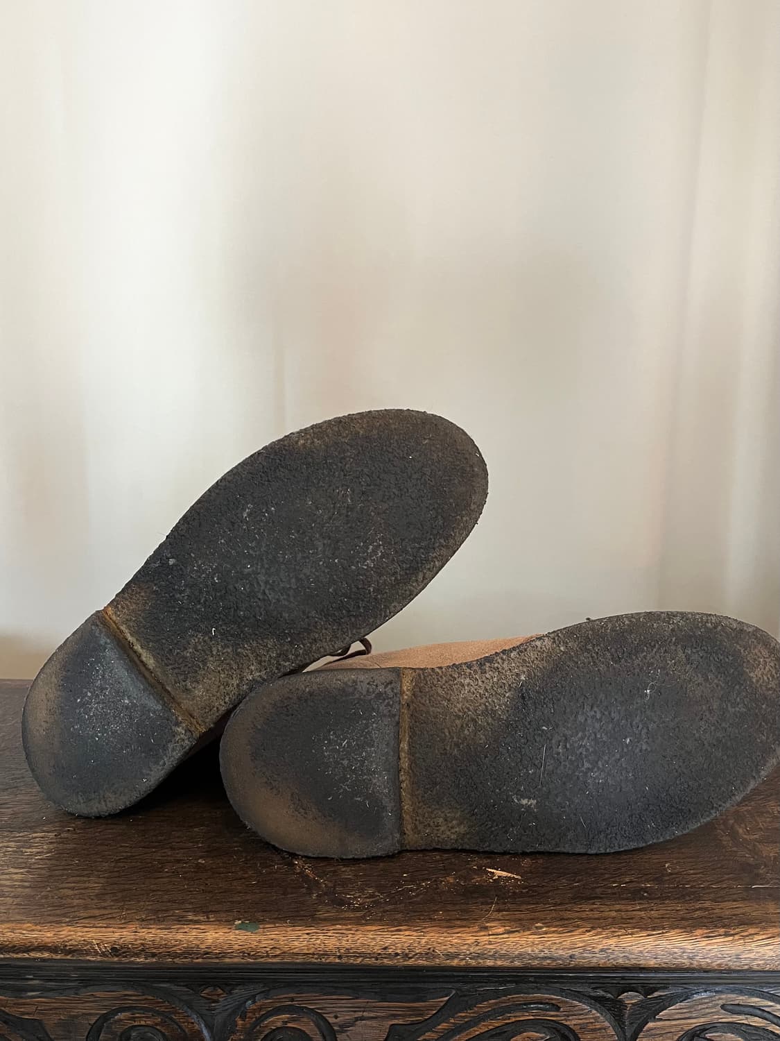 더블탭스 x 클락스 데저트 부츠 상품이미지9