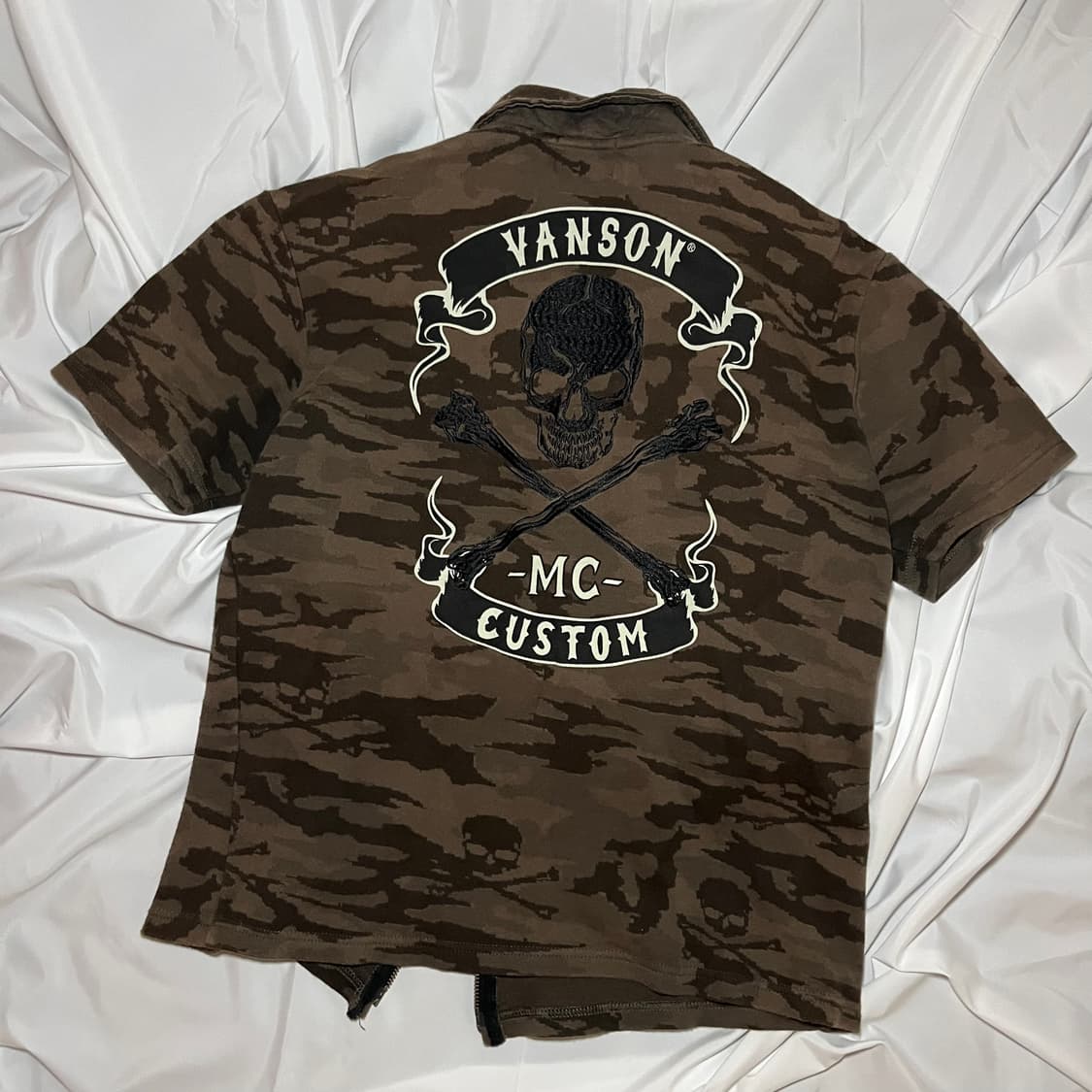 Vanson Leathers . 투웨이 스컬카모 집업 상품이미지1
