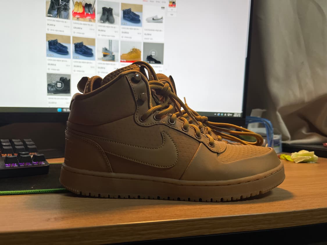 나이키 코트 버로우 미드 윈터 위트 상품이미지1