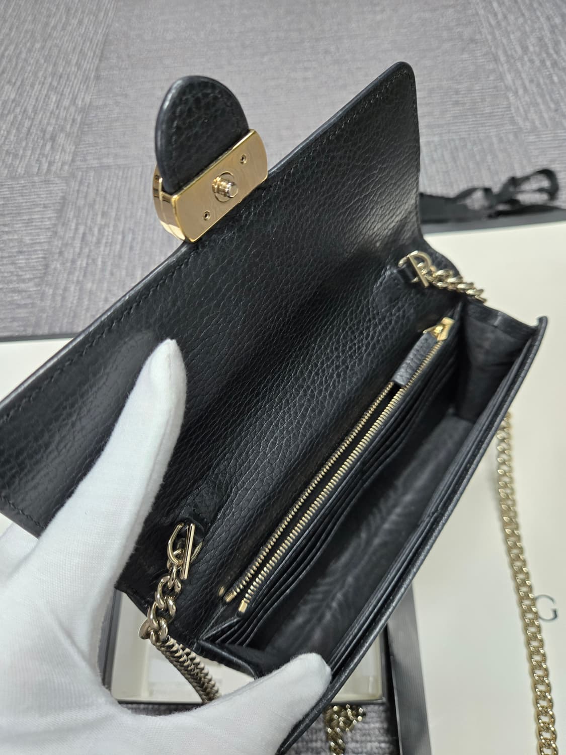 [특가][정품] 구찌 인터로킹 GG 숄더백 상품이미지5