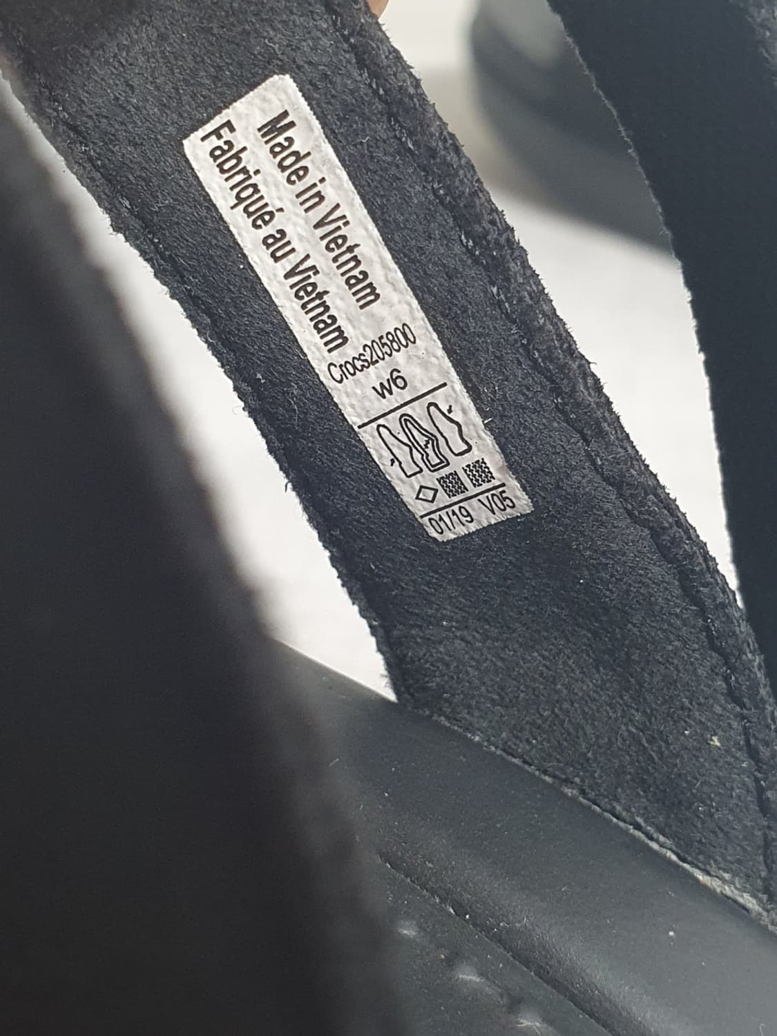 230mm 크록스 레이안 앵클 시퀸 웨지 샌들 블랙 상품이미지10