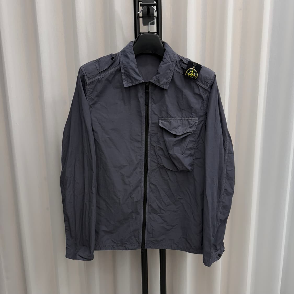 [백화점판/M] 스톤아일랜드 숄더 견장 오버셔츠 자켓 상품이미지1