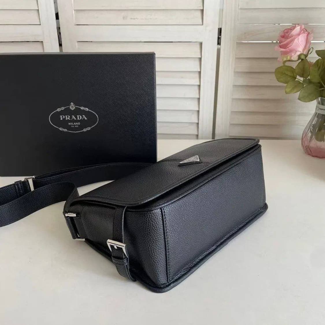 프라다의 가죽 숄더  메신저백
 상품이미지5