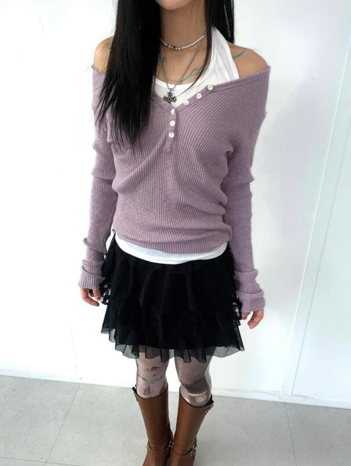 나의나인 이즈이즈 버튼 티 롱슬리브 상품이미지1