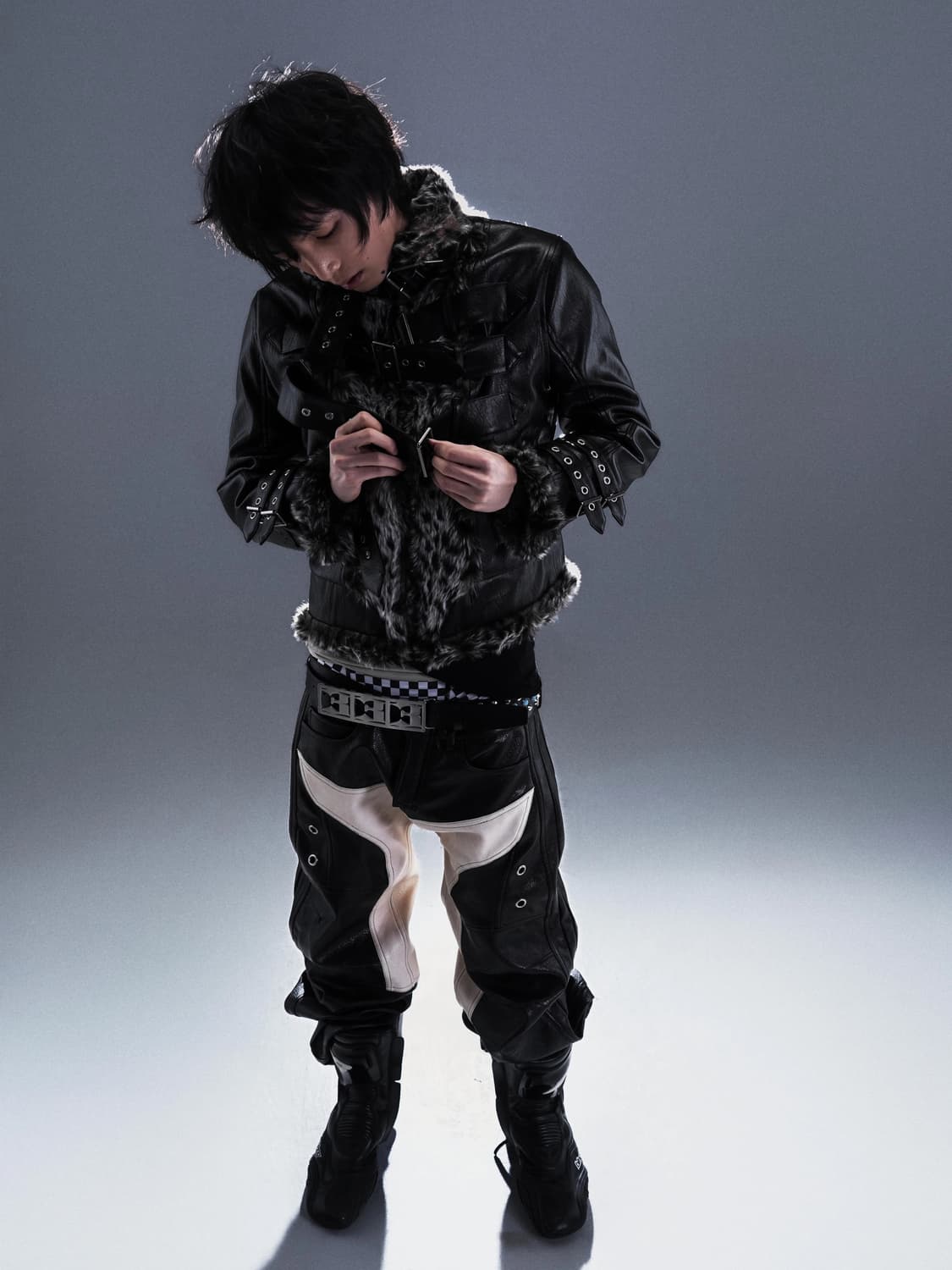 Cut-out Contrast Leather Pants  상품이미지6