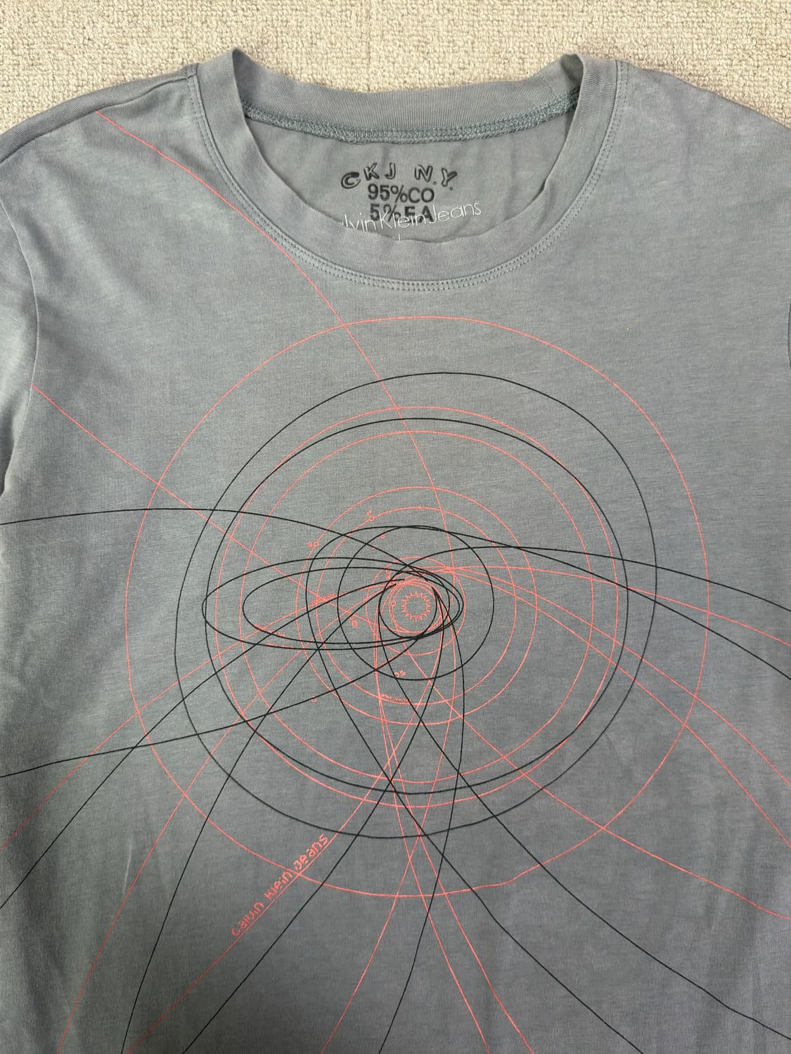 캘빈클라인 진(CKJ) 오비탈 그래픽 롱 슬리브 티셔츠 긴팔 상품이미지2