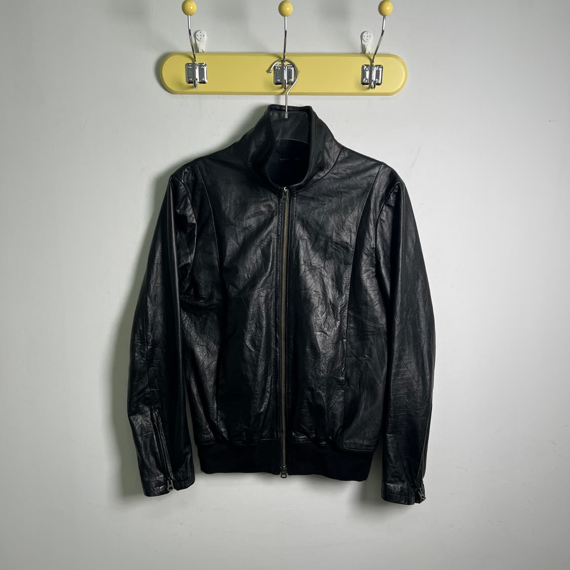 AQUELUE shama 소가죽 하이넥 봄버 자켓 40 상품이미지1