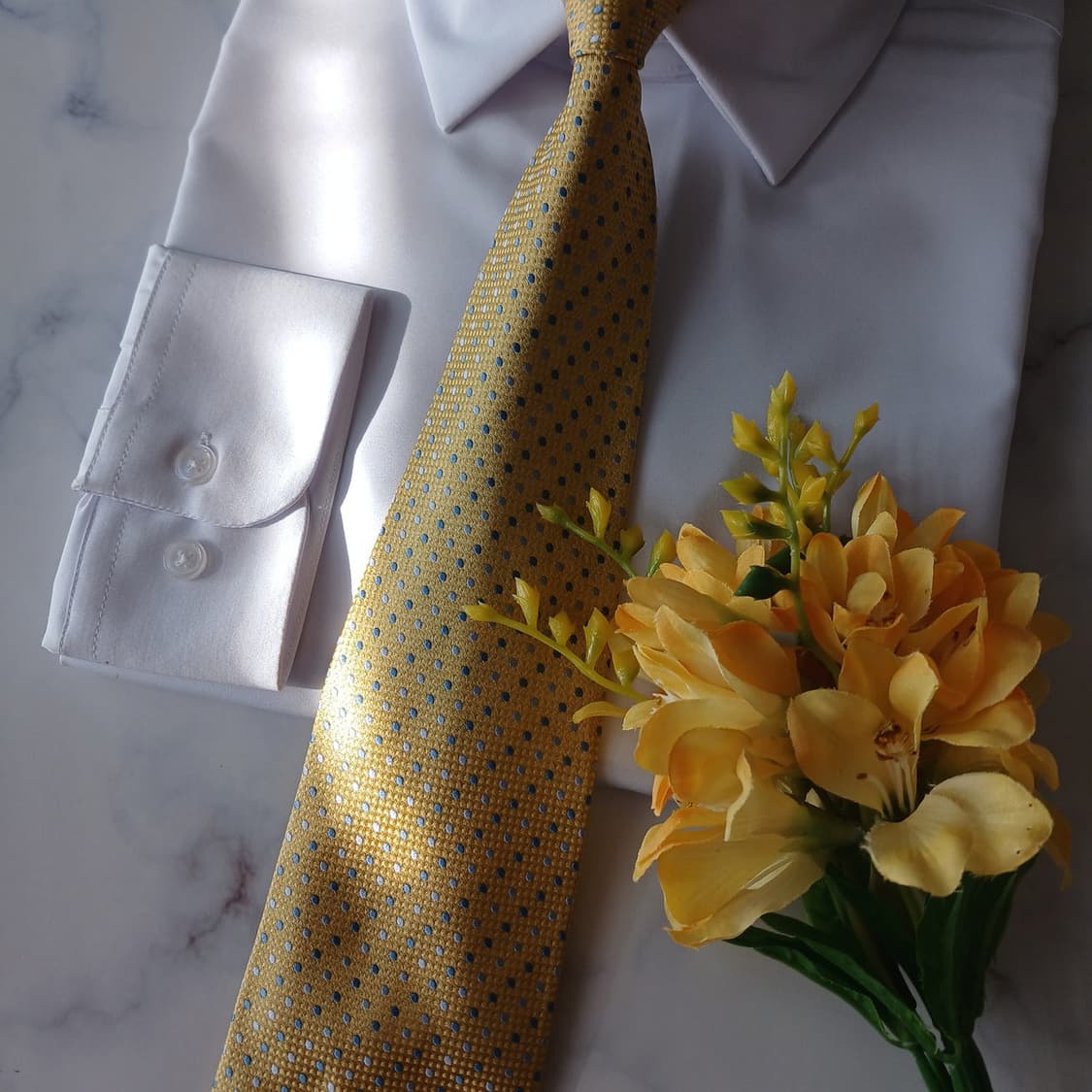 짐톰슨 실크 옐로우 도트 넥타이 9.5cm A+등급 A18972
 상품이미지4