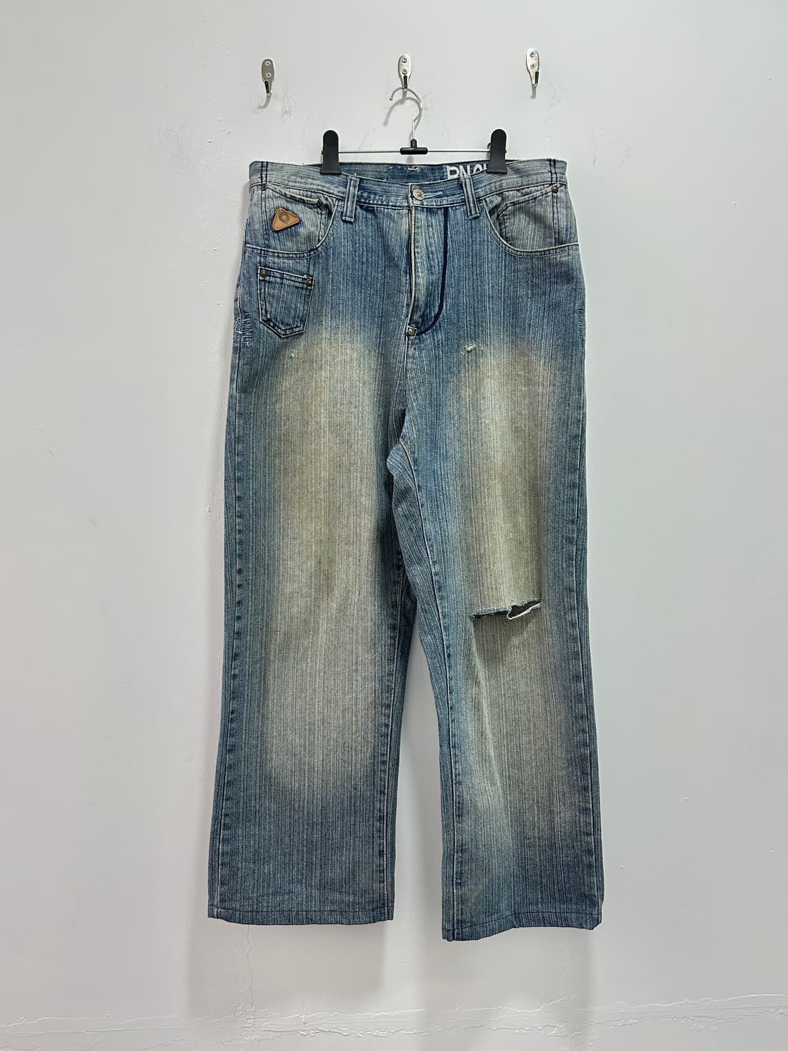 Akademiks back embroidery detail denim  상품이미지9