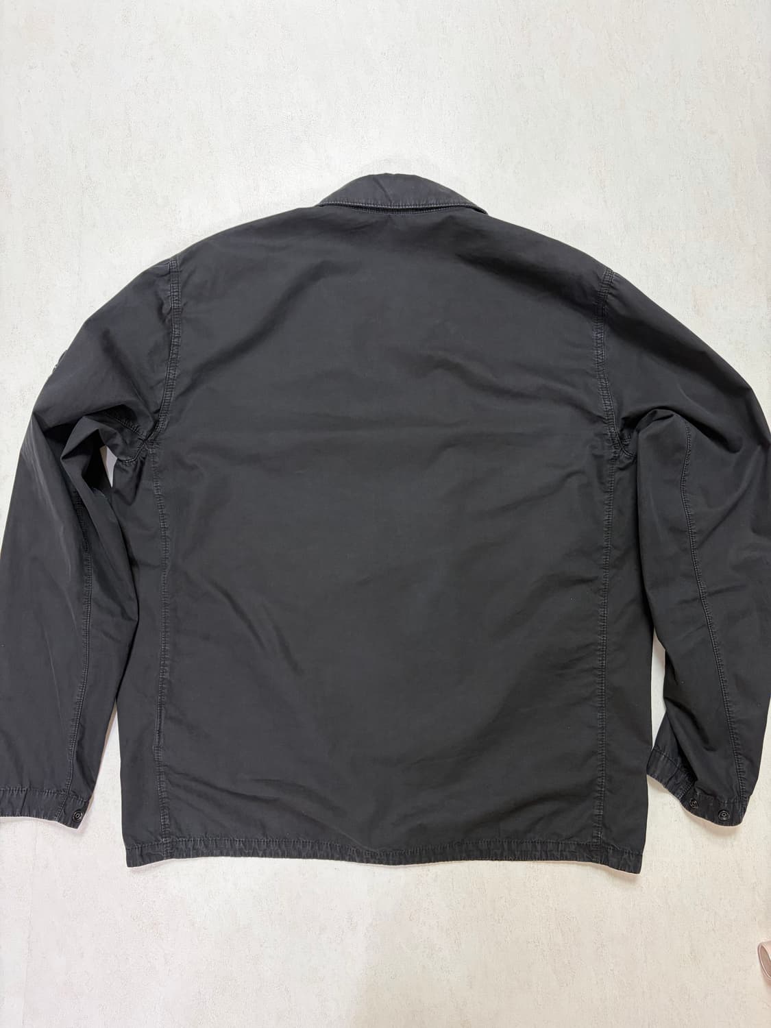 스톤아일랜드 올드이펙트 오버셔츠 블랙(XL) - 22SS 상품이미지4