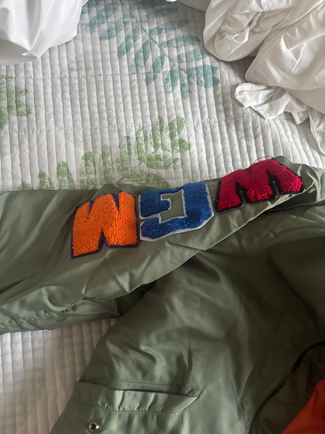 베이프 봄버자켓  상품이미지3