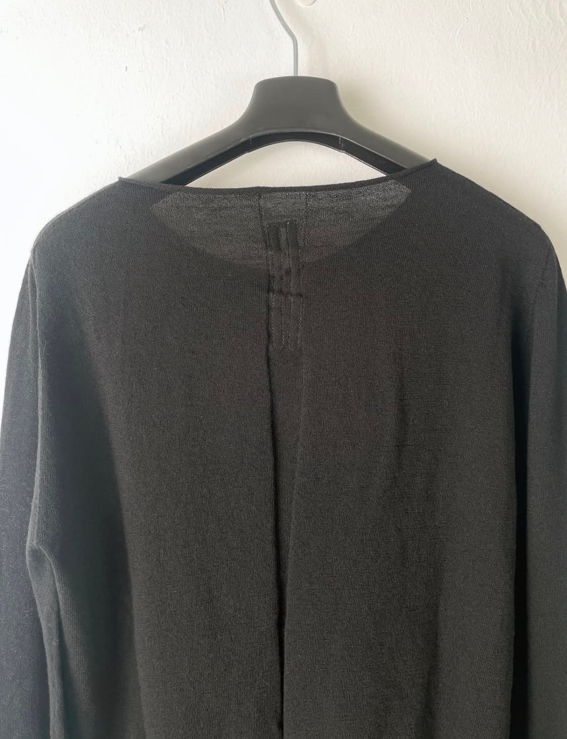 (판매완료)릭 오웬스 여성 블랙 바이커 라운드 넥 니트 상품이미지2