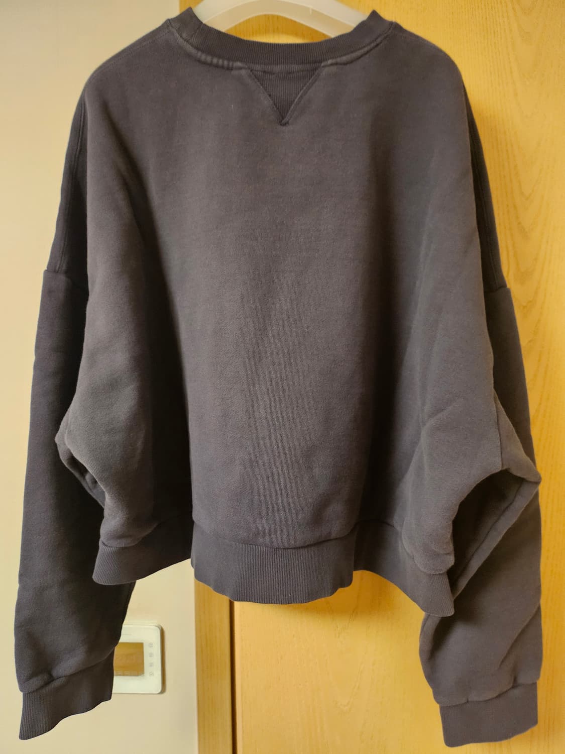 M)엔타이어스튜디오 박스크루넥스웻 상품이미지1