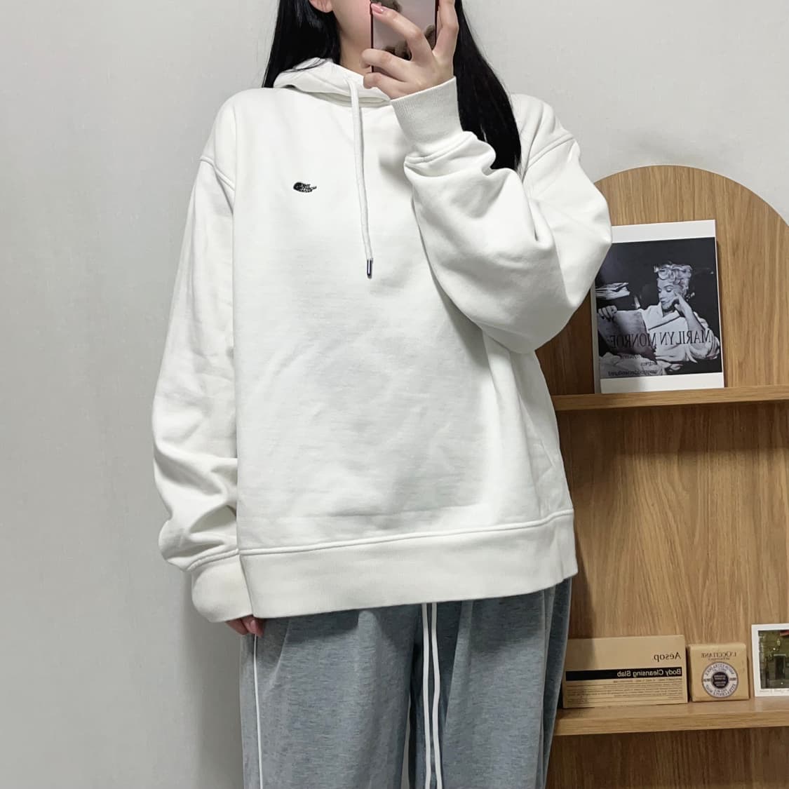 [정품] 노스페이스 화이트 미니로고 기모 후드티 [ S ] 상품이미지2