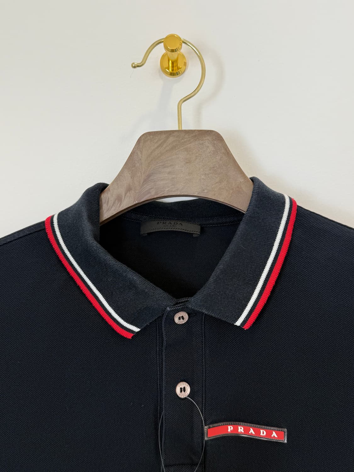 프라다 카라 반팔티 네이비 상품이미지2