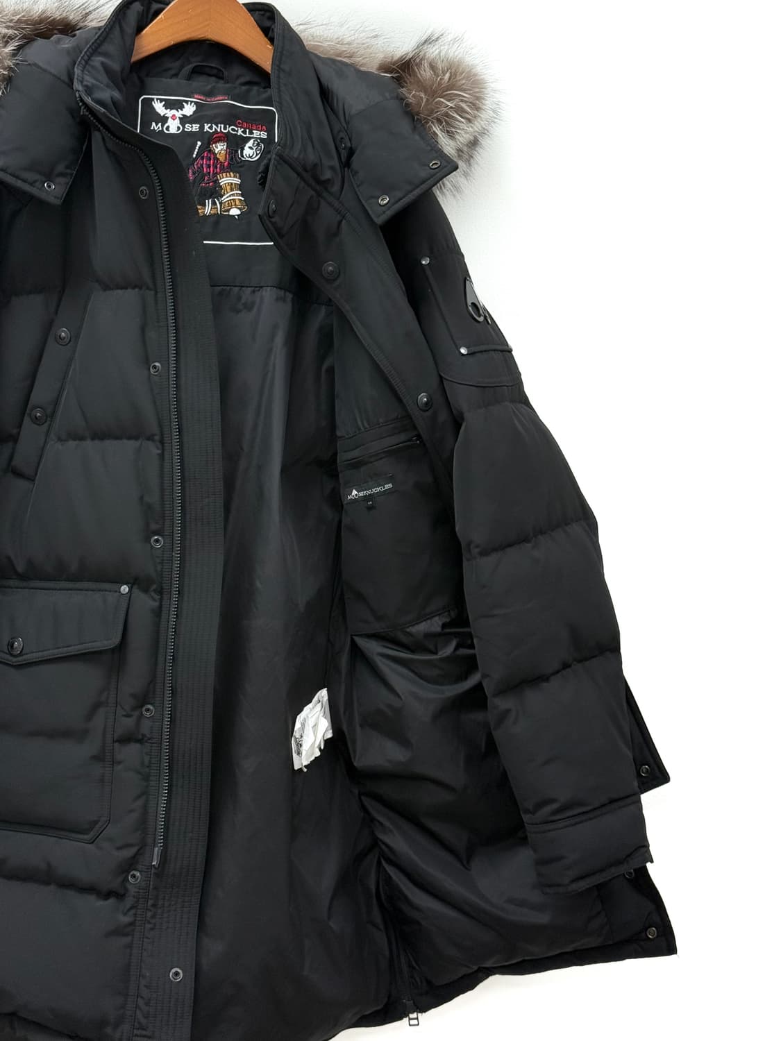 Moose Knuckles Silver Fox Fur 상품이미지8