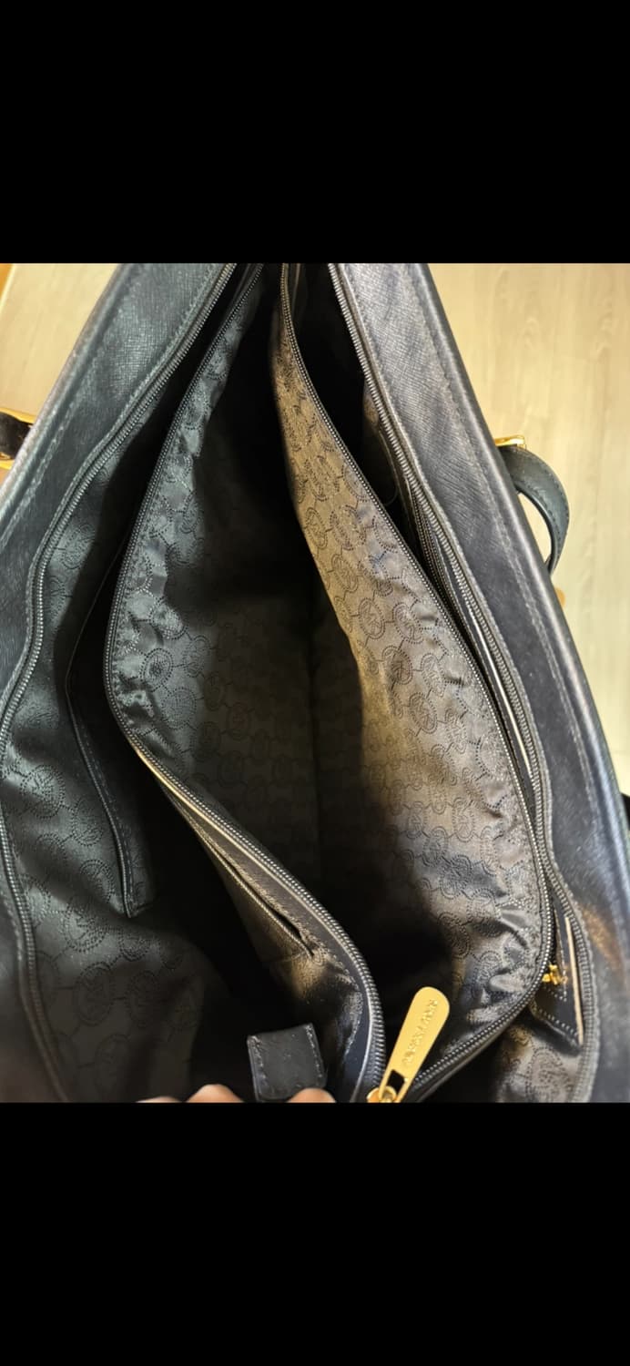 마이클코어스 블랙 토트백 라지 상품이미지5