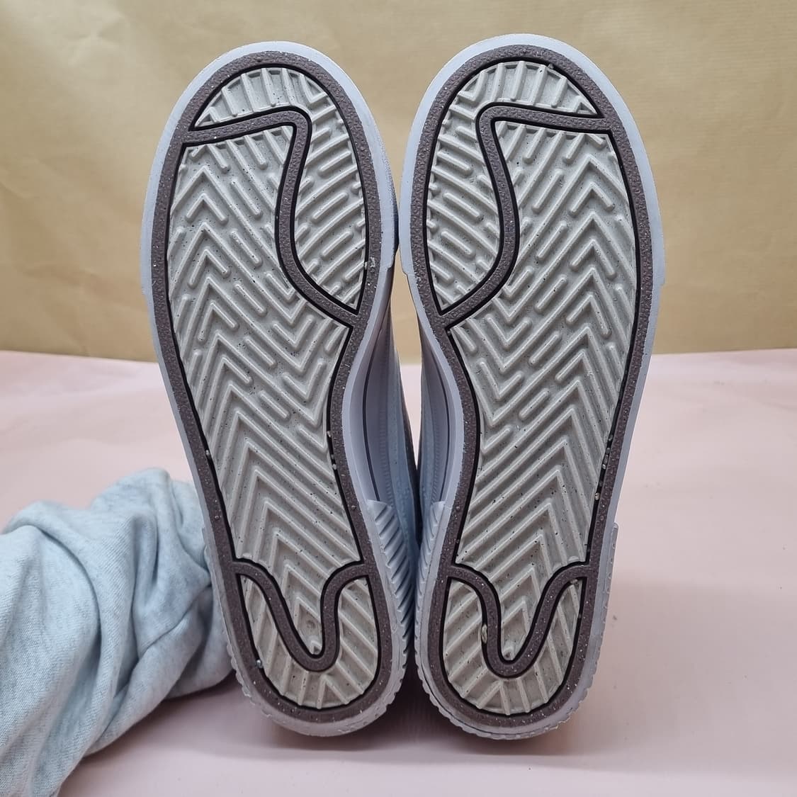 나이키 코트 레거시 리프트 스니커즈 230 상품이미지3