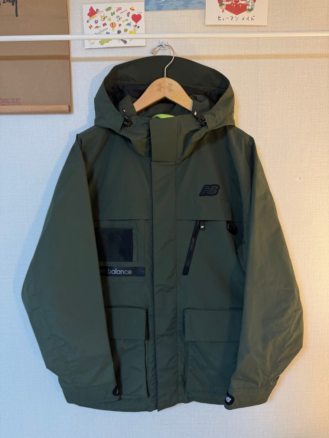 [L]뉴발란스 유틸리티 카고 바람막이 자켓 카키 상품이미지1
