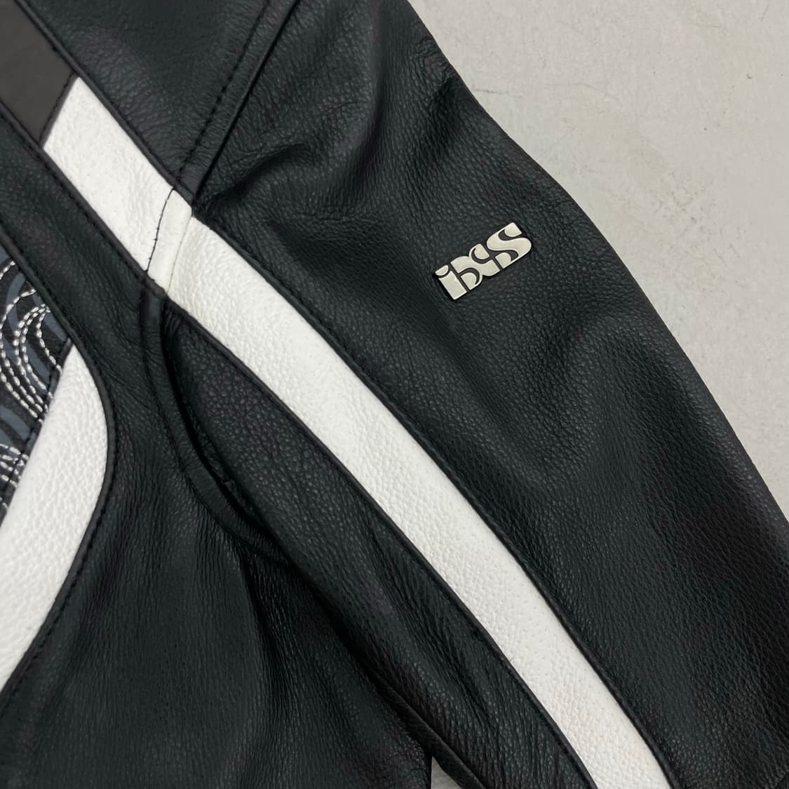 IXS 바이커 카우스킨 리얼레더 소가죽 모터사이클 레이싱 가죽자켓 상품이미지6