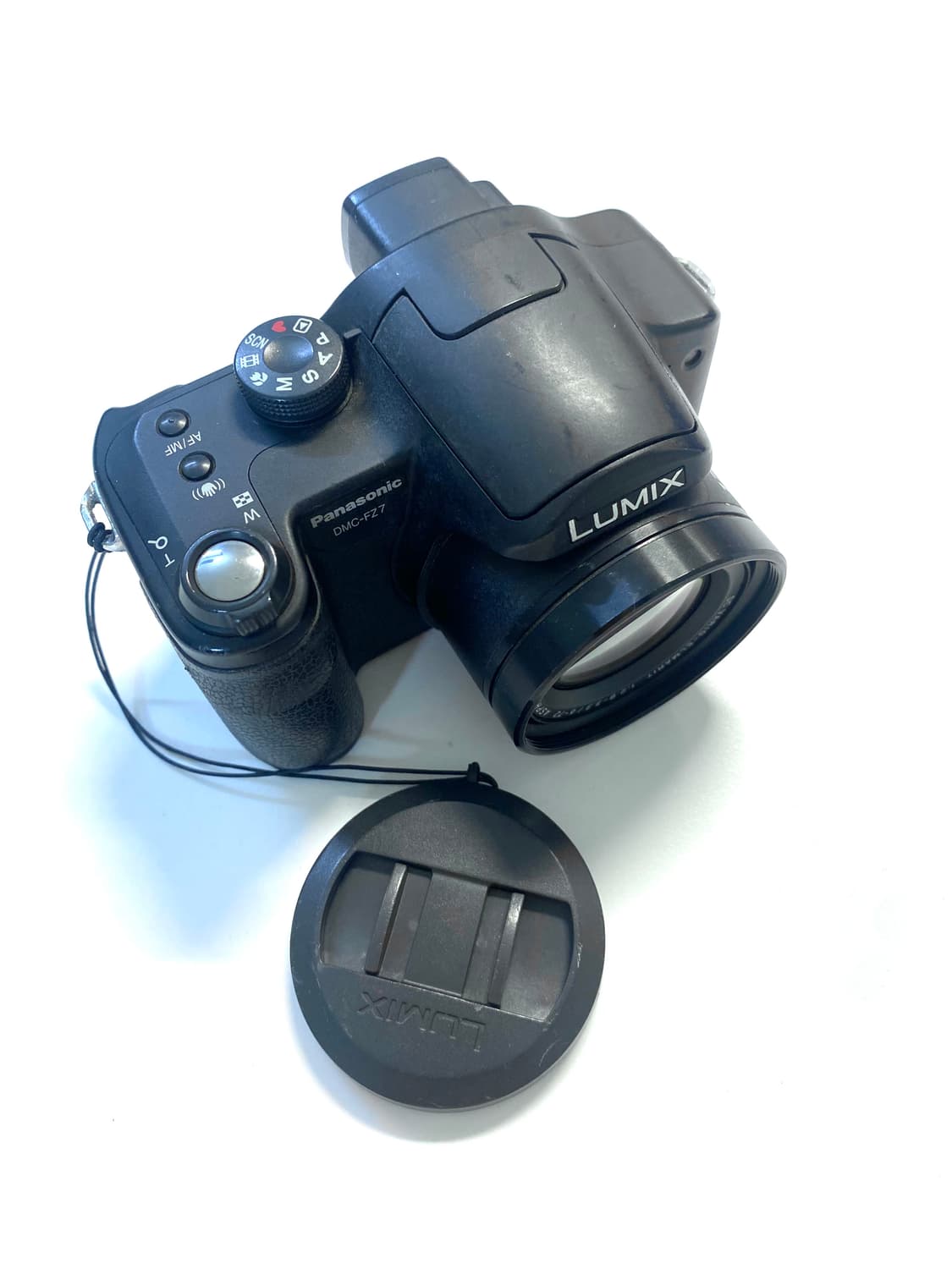 파나소닉 루믹스 DMC-FZ7 디지털 카메라 상품이미지2