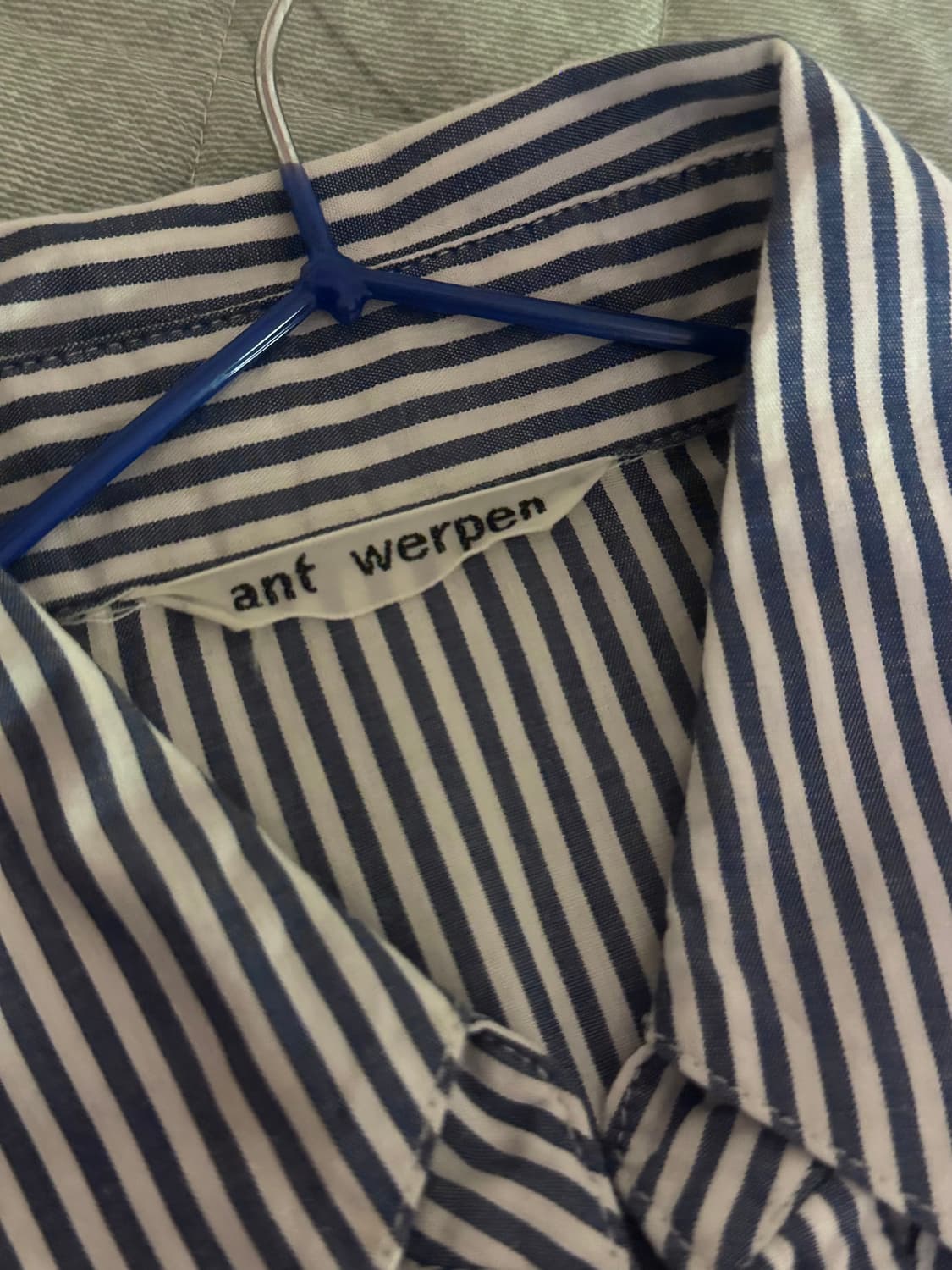 블루 스트라이프 프릴 블라우스 긱시크 프레피 상품이미지4